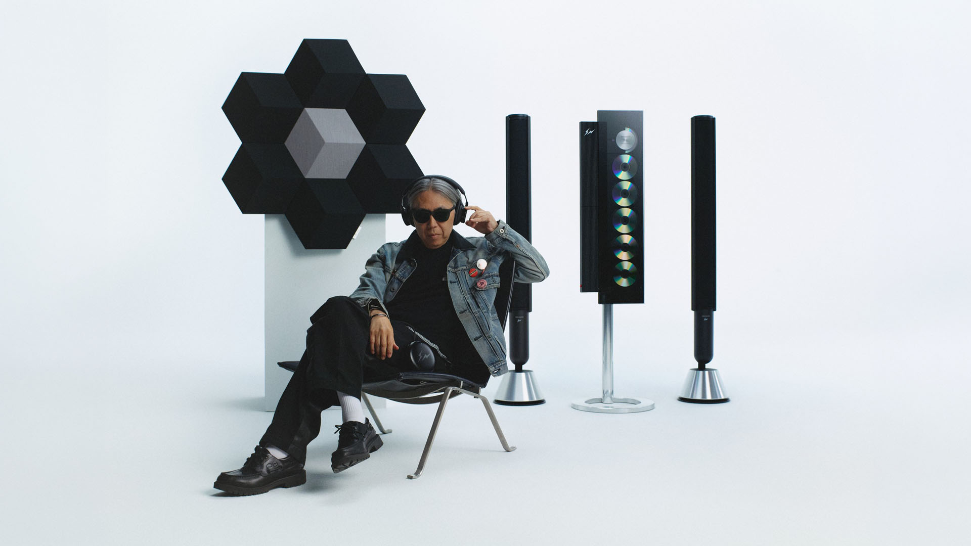 Bang & Olufsen x Fragment Design: audio en monocromo oscuro